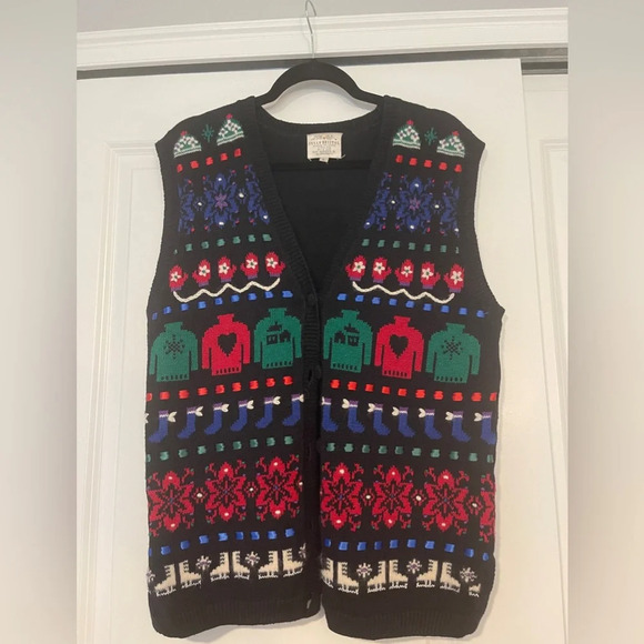 Susan Bristol Sz L Hand Knit Hand Embroidered Christmas Vest - Picture 1 of 7